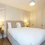 Veeve - Calming Belsize Park Retreat